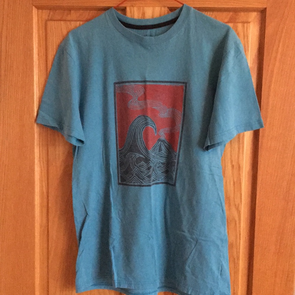 Men’s graphic t shirt